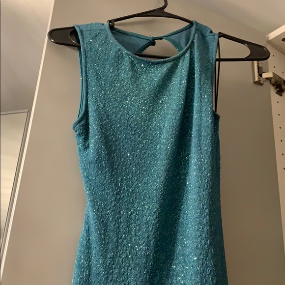 Sparkle backless long fitted dress - Picture 2 of 4